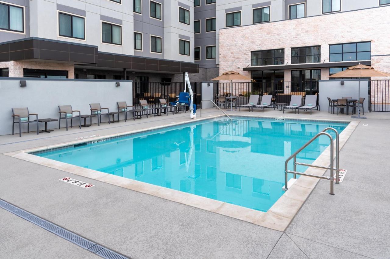 Residence Inn By Marriott Lancaster Palmdale Exteriör bild